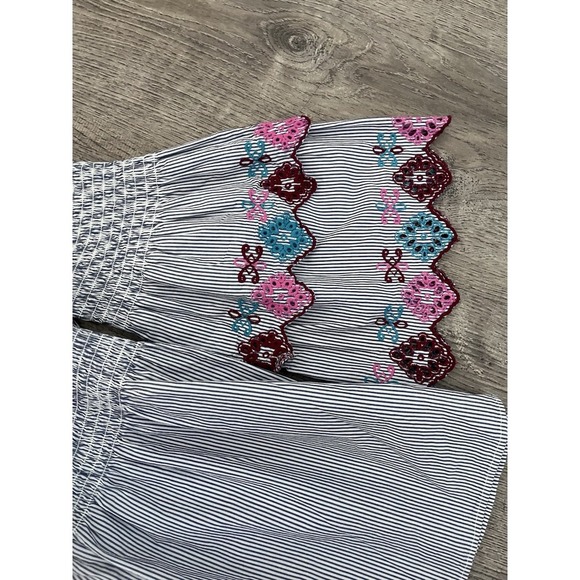 Loft Women's Off The Shoulder Blouse Sz M Embroidered Flare Sleeves Boho Smocked - Picture 5 of 6